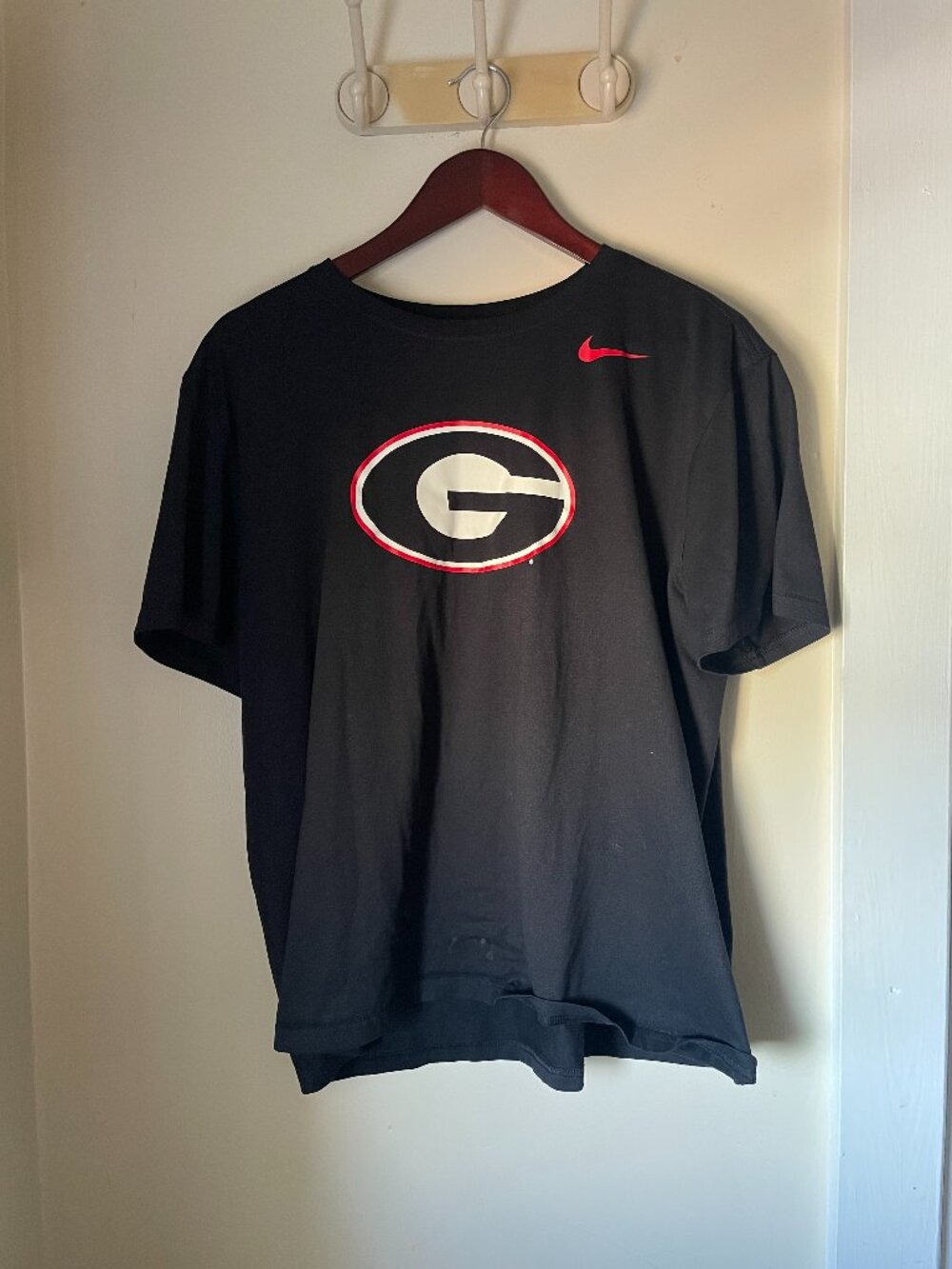 Nike Dri-fit Georgia Bulldogs T-Shirt. Black. XL.